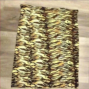 Women's Guess skirt 